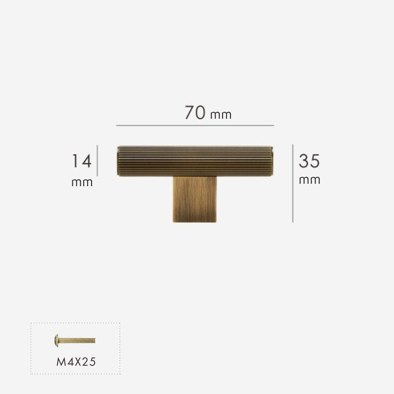 Nobula - Antiker Schrank-Zug