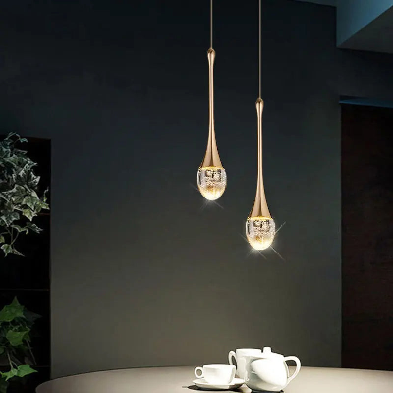 GoldenBubble – Moderne LED-Hängeleuchte mit Kristalltropfen