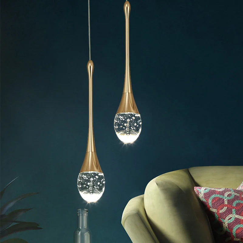 GoldenBubble – Moderne LED-Hängeleuchte mit Kristalltropfen
