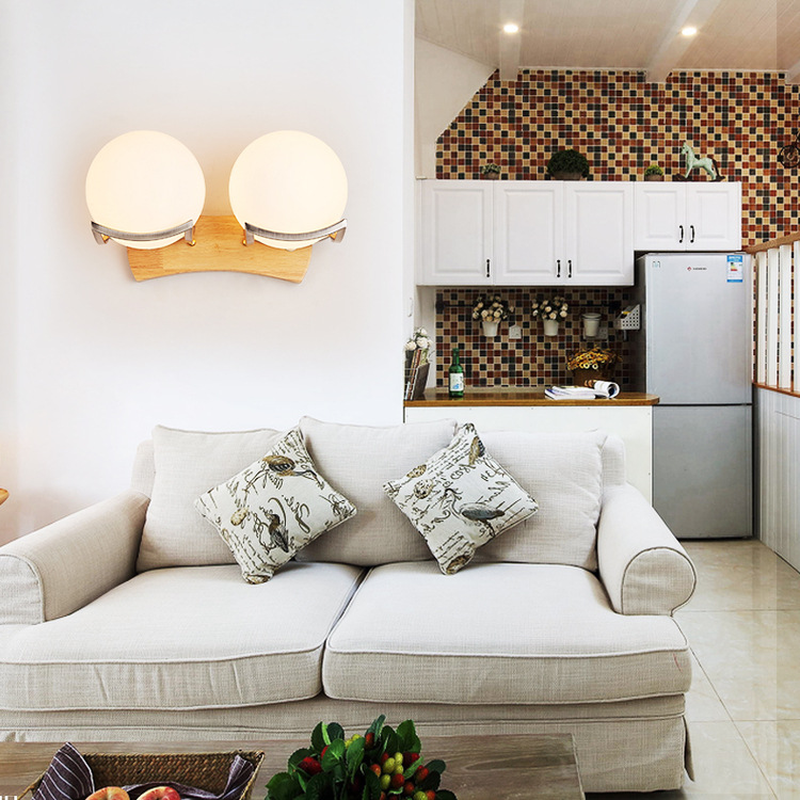 Foruma - Japonska stenska svetilka