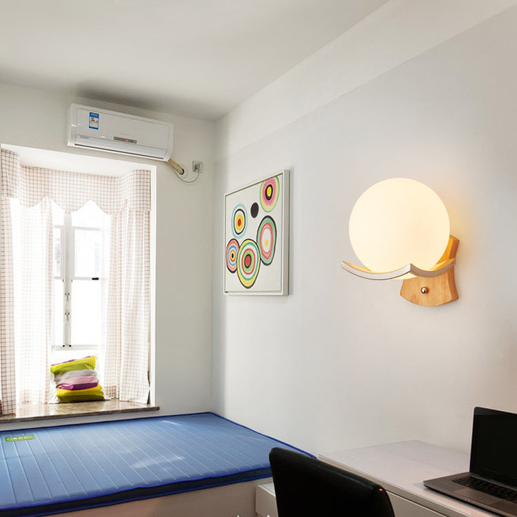 Foruma - Japonska stenska svetilka