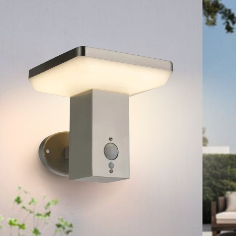 Stelora - solarna lampa ścienna ze stali nierdzewnej