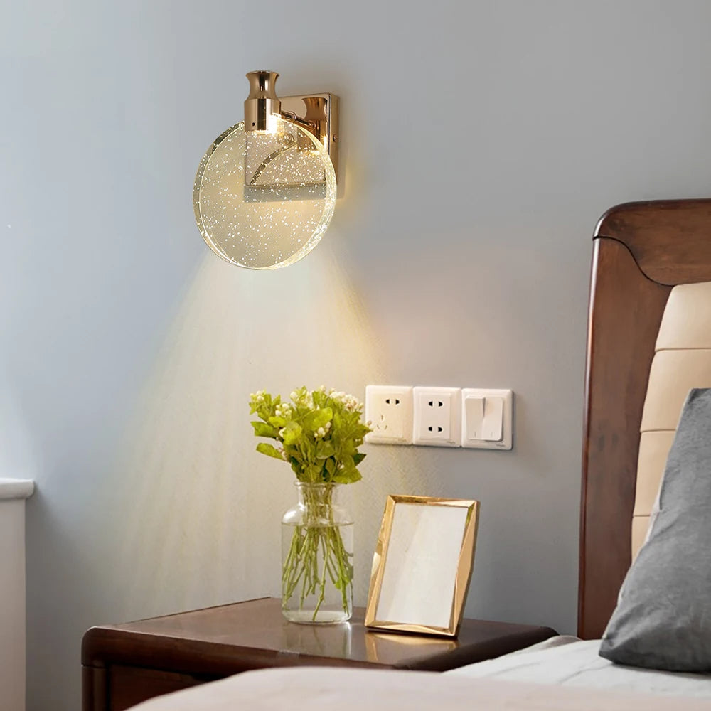 GoldenCircle – Runde Wandlampe in Goldoptik