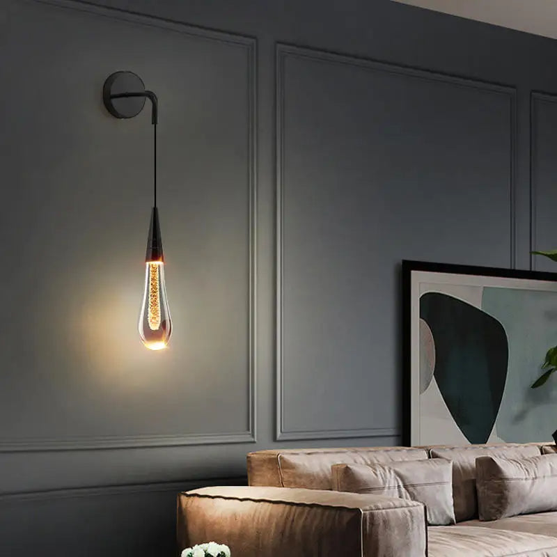 GoldenDrop™ – Luksusowa lampa wisząca ścienna z kryształu w kształcie kropli do sypialni lub salonu