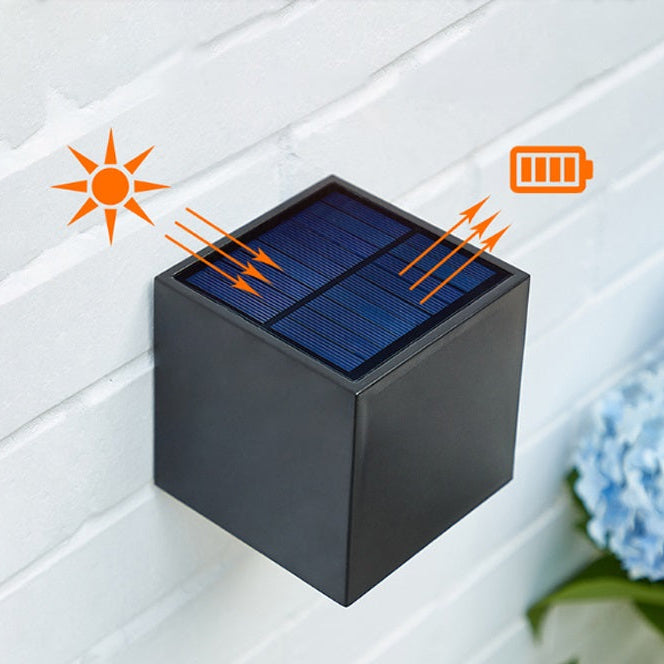 Sunlight – Elegante stenska svetilka