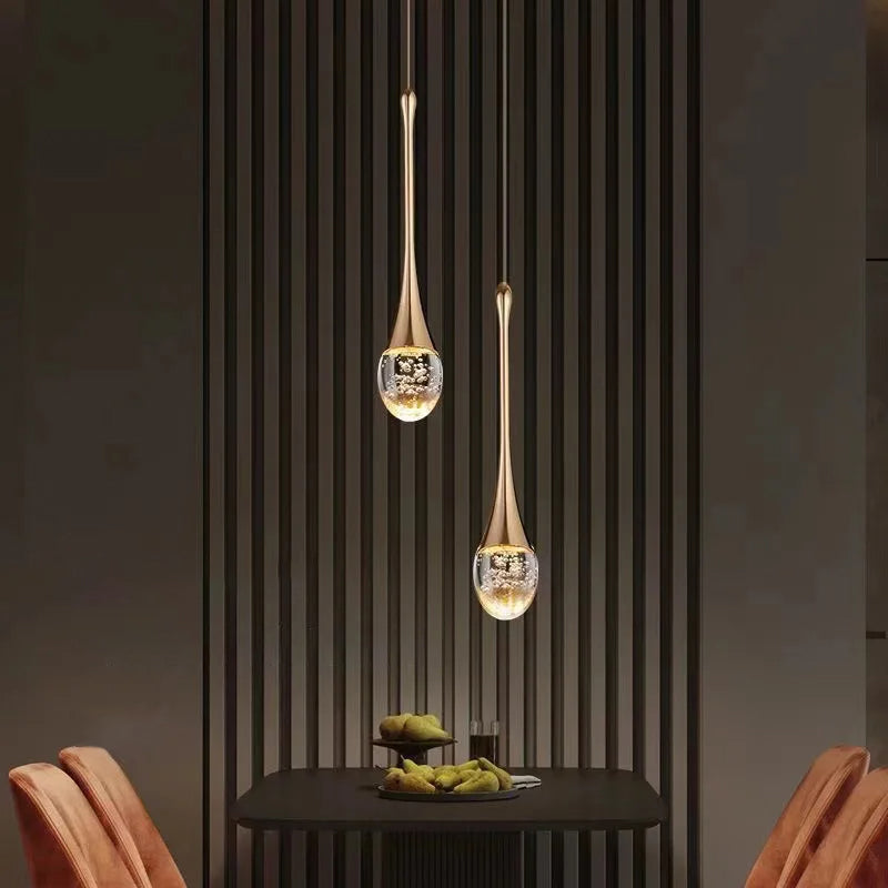 GoldenBubble – Moderne LED-Hängeleuchte mit Kristalltropfen