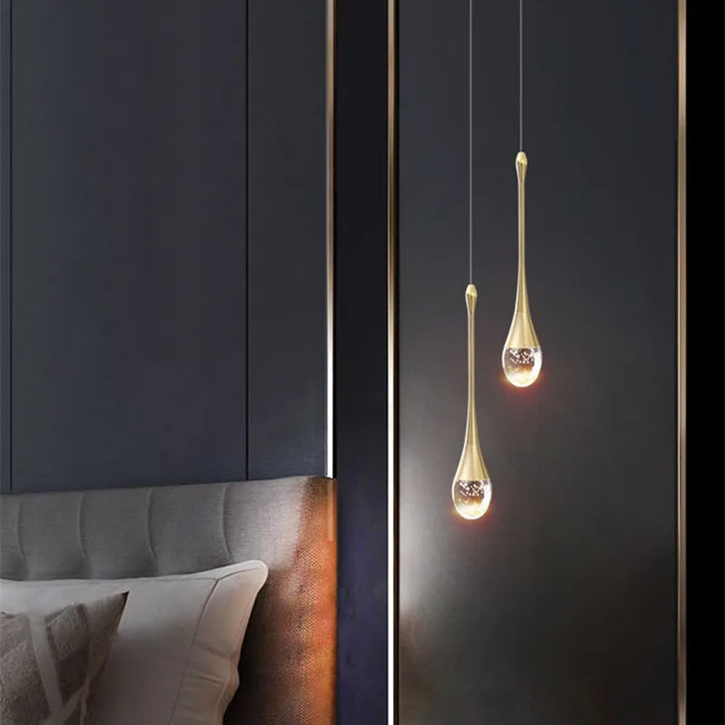 GoldenBubble – Moderne LED-Hängeleuchte mit Kristalltropfen