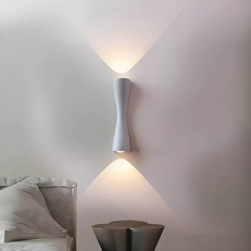 Solace - moderne Wandleuchte