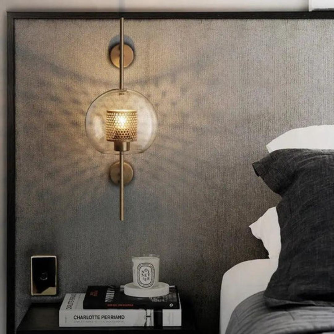 Aether - Moderne Wandleuchte aus Glas