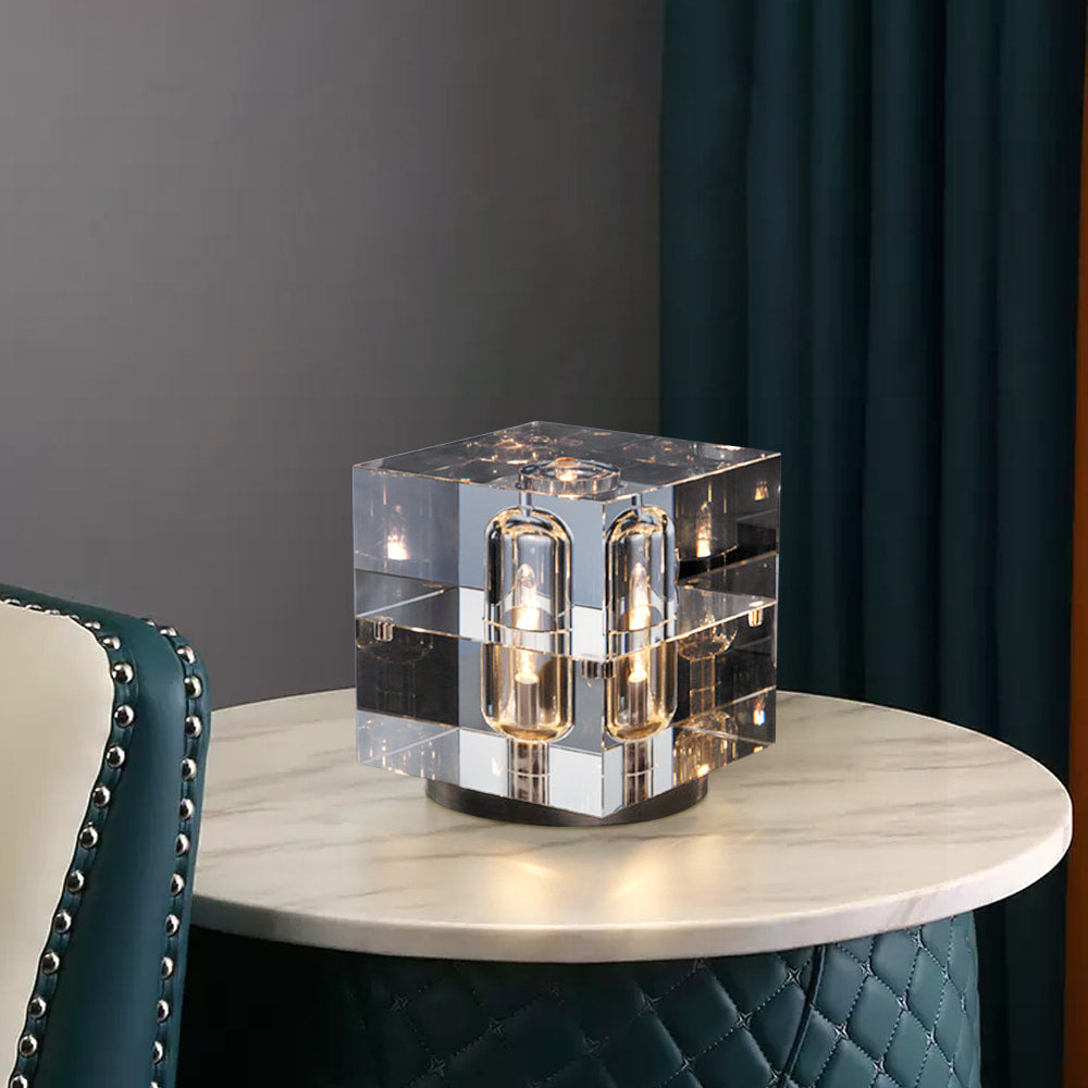 Cubelux - Nordijska LED luksuzna kristalna namizna svetilka