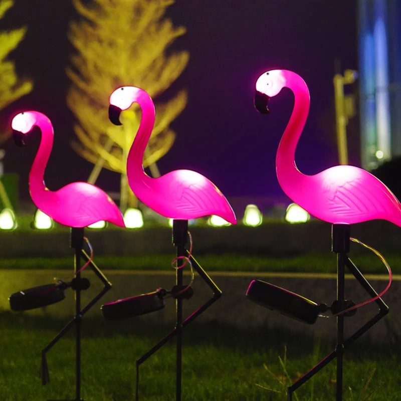 FlamingoGlow - solarno napajana LED-lampa za travniške flaminge