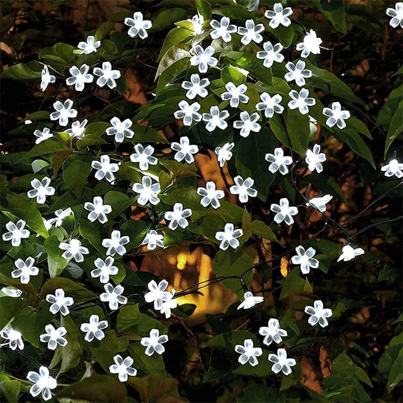 StringFlowers™ - Solarbetriebene Fäden für den Außenbereich