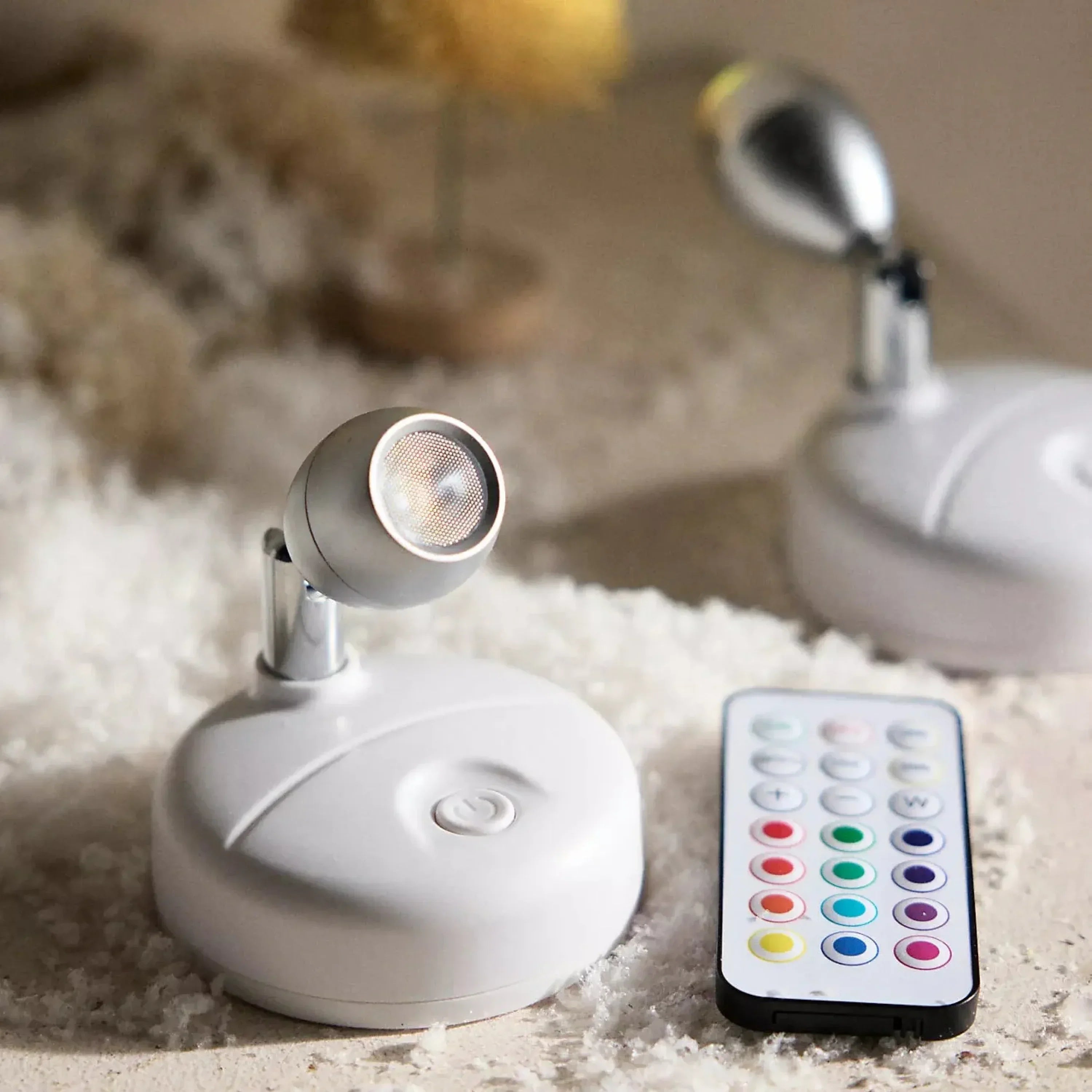 FloraGlow | Elegante Dimmbar Kabellose LED Pflanzenleuchte mit RGB-Farben 0