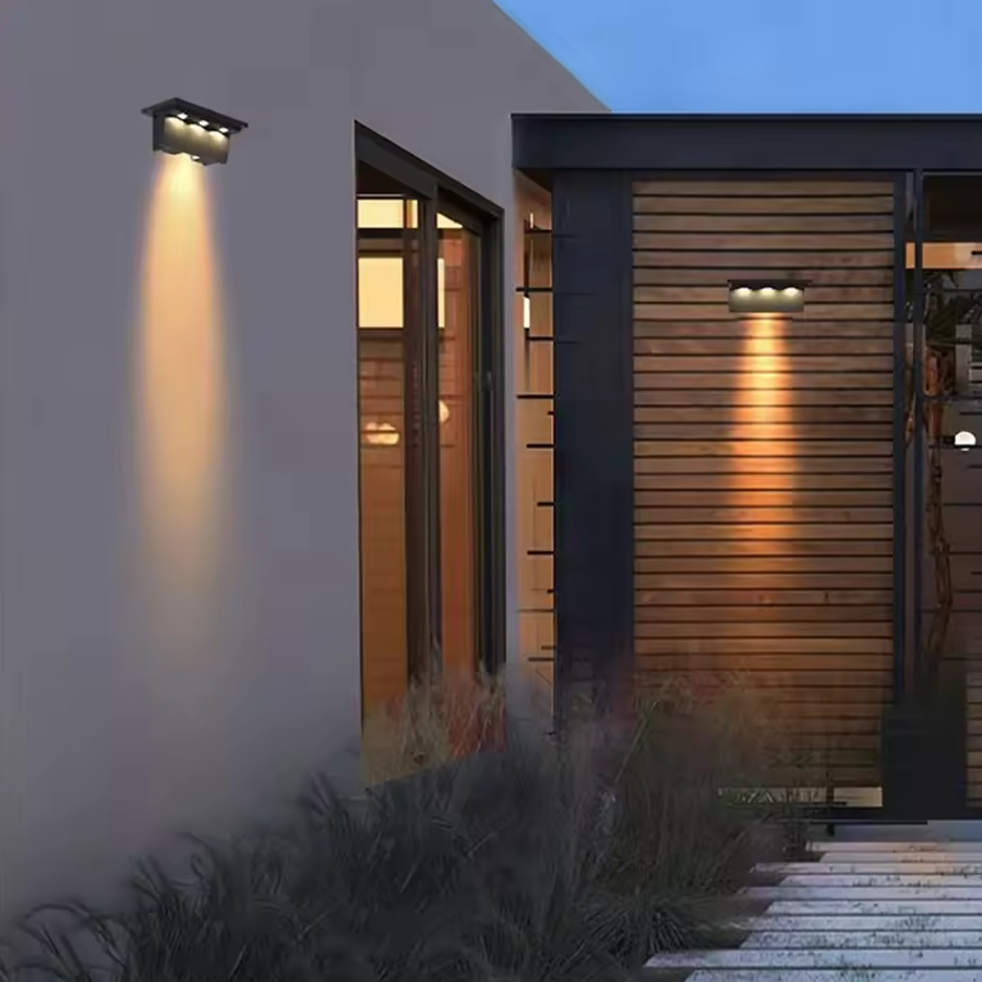 VividSolar™ - Večbarvna solarna svetilka za ograjo